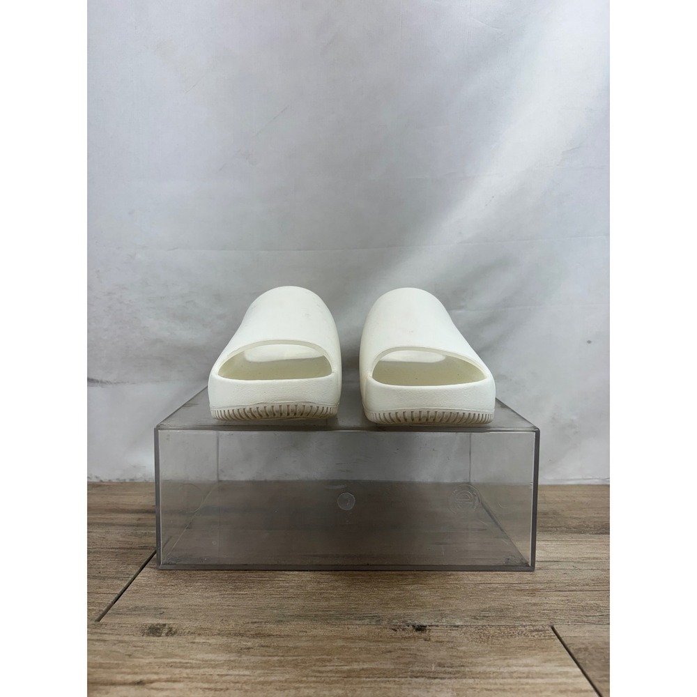 Nike Calm Slide Sail White Men 8 Women 9 Sandals DX4816-100 - Picture 9 of 9